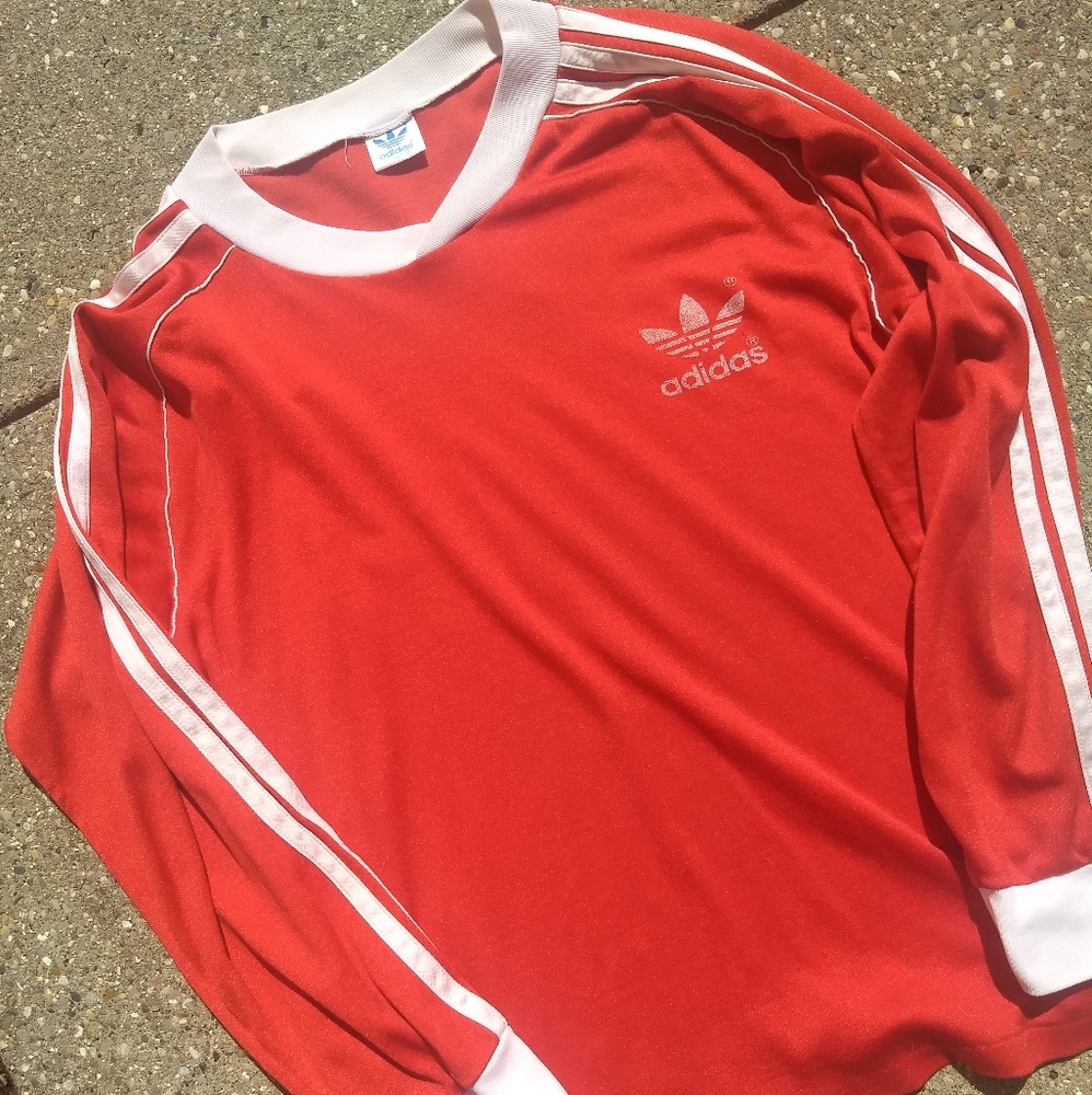 SOLD💥Vintage Adidas Stripes long sleeve